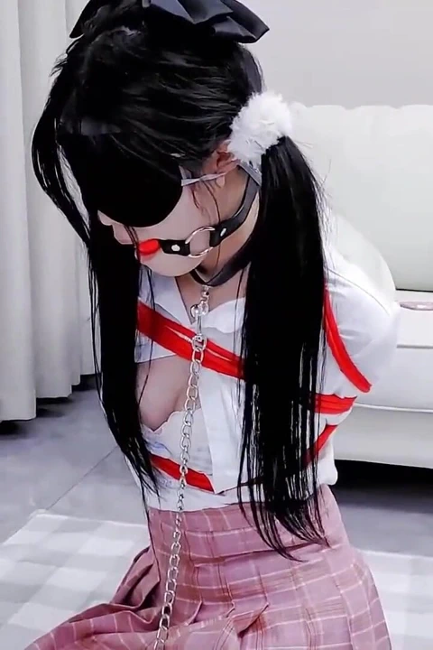 Sıkıntı içindeki kız bölüm 23