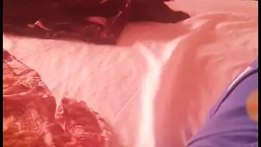 mais uma esposa saindo banho