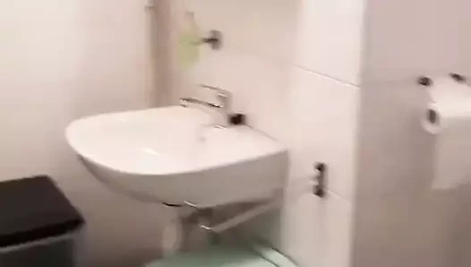 yatak odası ve banyo