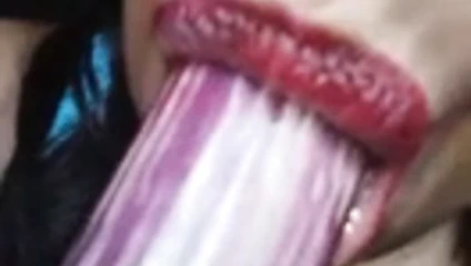 Desi köy kızı evde selfie kaydediyor