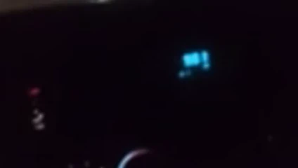 İri güzel kadın boşalıyor