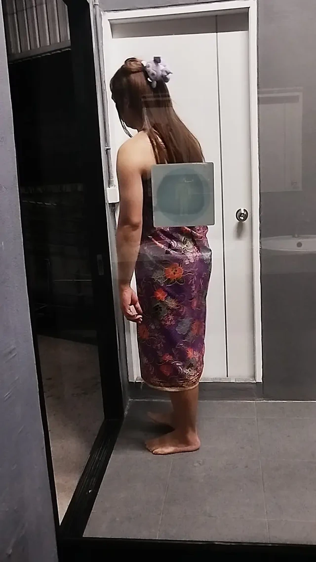 FN120 Mutluluğun banyo kapısı