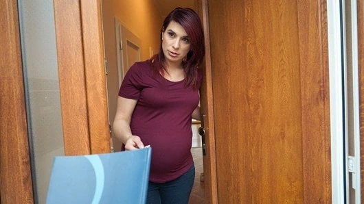 Borç4k. kızıl saçlı kadın dick berbat ve kedi verir