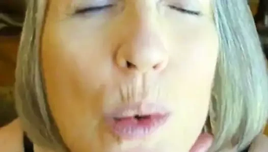 Sürtük dava palmer onu sikmemi istiyor