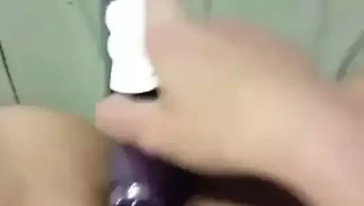 Kik kız benim için tekrar oynuyor