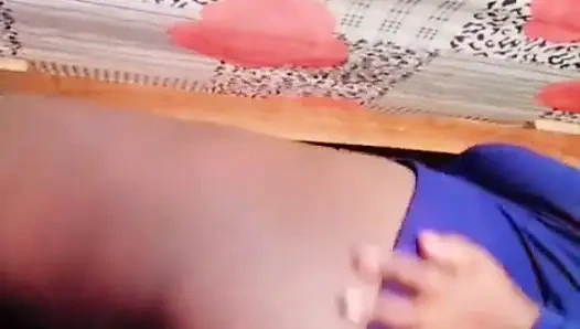 Yaz aylarında tatlı seksi iç çamaşırları