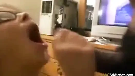 Büyük zenci yarağı bağımlılığı - karım lovec büyük siyah yarak