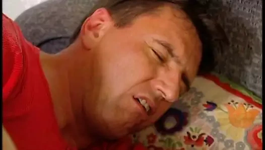 Zia elvira me lo succhia e me lo aspira - 1. bölüm