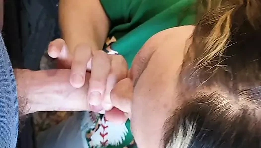 Harika sakso onu 4 kez boşaltıyor ve ben bir kez