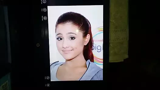 Ariana grande boşalma anısına