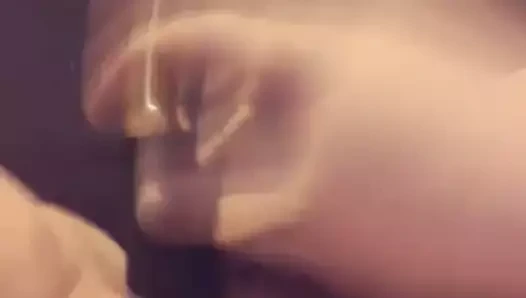 Prinzesschen mastürbasyon ile vibratör