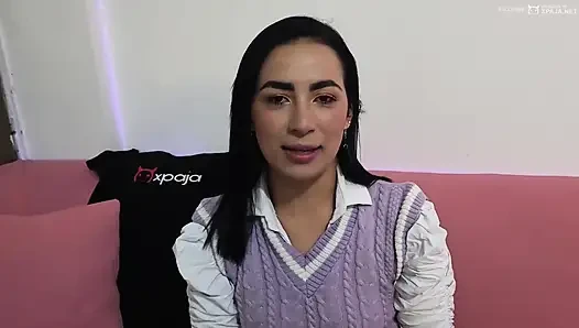 Candy ilk porno sahnesinde Robin ile ilk kez sahneye çıkıyor