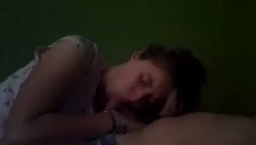 amatör oral seks boşalmak yutmak