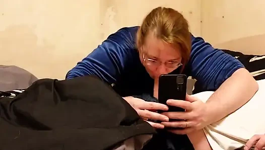 Telefon Görüşmesi Çok Ileri Gitti.