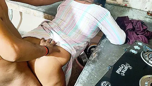 Indian Desi bhabhi ki chudai Hindi audio