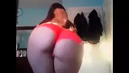 Beyaz kız twerk - sol sağ sol sağ