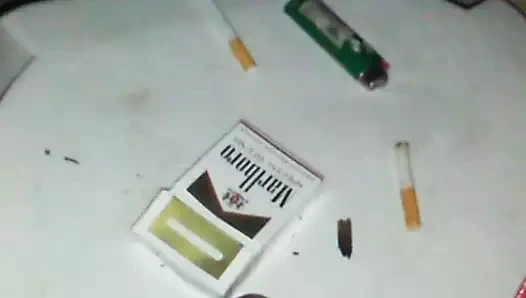 karısı ve iki musluklar at plaj