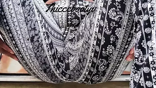 Amcığımla oynarken doğanın tadını çıkarıyorum