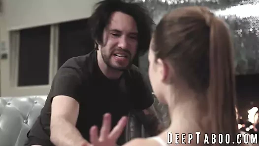 Çekici jill kassidy kuzeninden kedi vurma alır