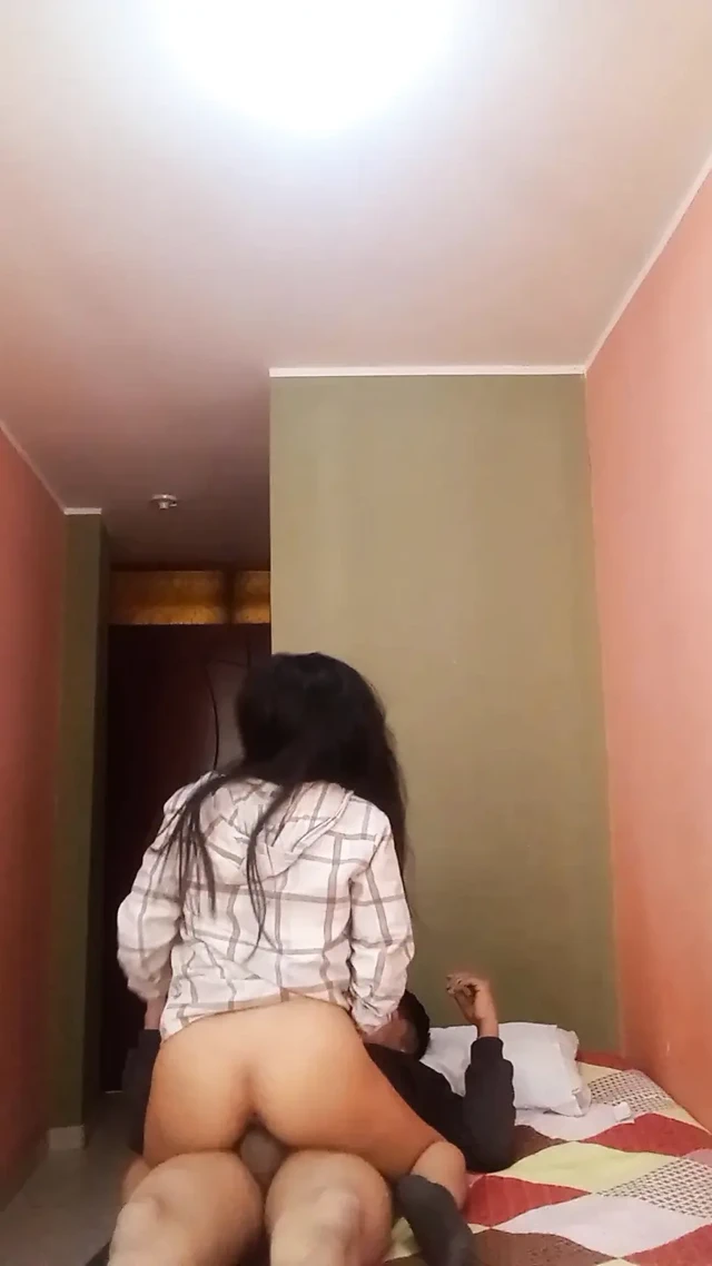 An unexpected encounter with my best friend ful poses