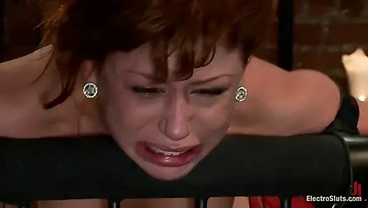 Son eylem: Brooklyn elektro sikiliyor!