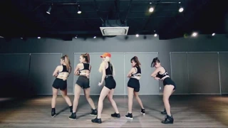 Vietnamca dans pratiği