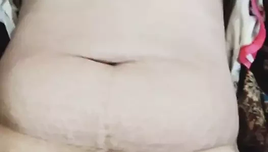 Tombul ve seksi sürtük eş