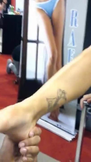 Porno yıldızı alexis monroe ayaklar