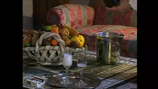 Ursula'nın arkadaşları! (tam film)