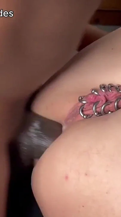 Mrbigdxxx piercedqueenofspades ile tanışıyor