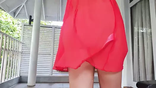 Sıcak oyuncak – güvertede gerçek orgazm