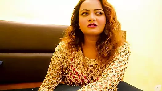 Ev sahibinin asılan oğlu seksi kiracısını becerdi