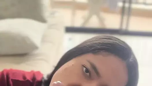 Sevimli komşu komşus un yarağını yiyor -amatör çift- nysdel