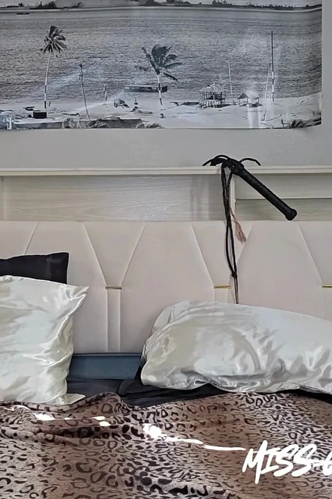Göt tıkacımla sabah titreşimleri.