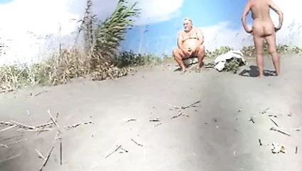 Yürüyün çünkü plaj ada bojana