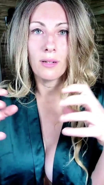 Потрясающий момент из "Что происходит со всеми этими новыми законами порно?"