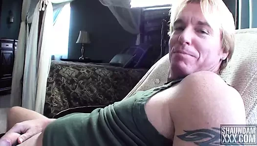 Barbie koca yerine bbc'mi seçiyor