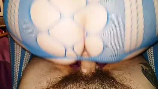 Zıplayan üzerinde onun horoz