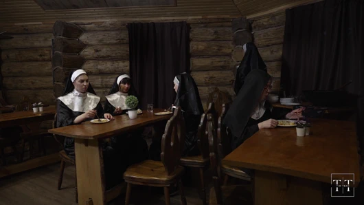 Kötü manastır bölüm 8. İtaatkar bir Jadilika rahibesi ol, rahip tüm günahları aklayacak