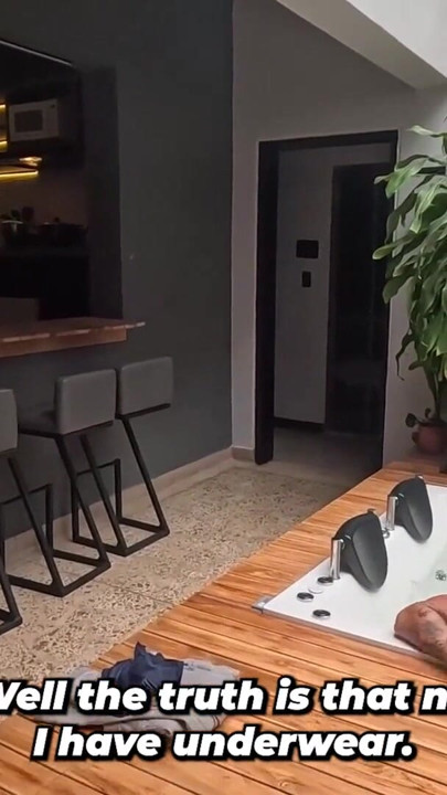 Muscular guy meets a redheaded stranger at the hotel and can't resist the urge to fuck her | Clip 1