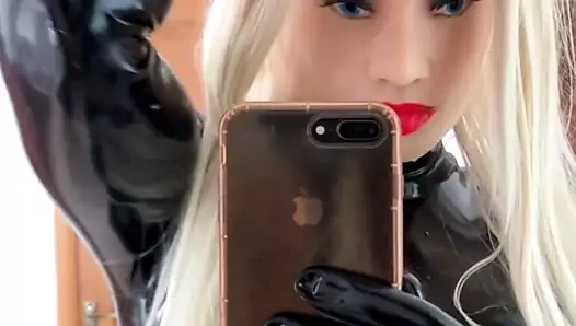 5 saat latekste kaldıktan sonra çok terleme