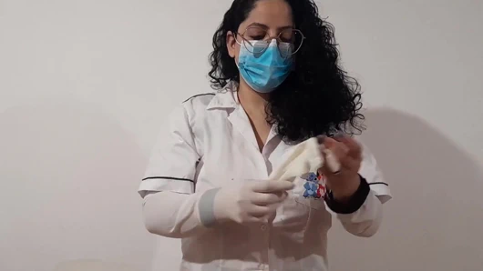 Fahişe doktor bana mutlu sonla bir sınav veriyor