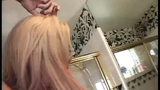 DD 1214 - Ti schizzo in gola - Scene 4