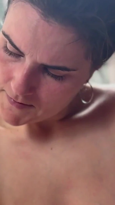 Evli kadın kocasını sikemiyor | Klip 1