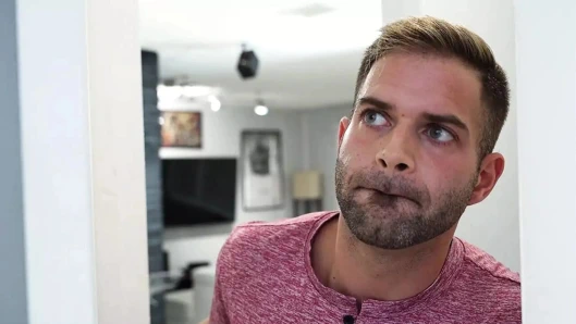 Sert yaraklı tembel oğul tanrıça üvey anne Lolly Dames tarafından sikiliyor - analmom