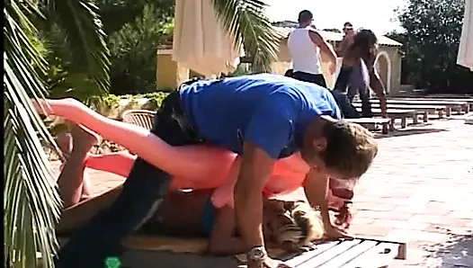 Ateşli İtalyan çılgın sürtükler - bölüm 1