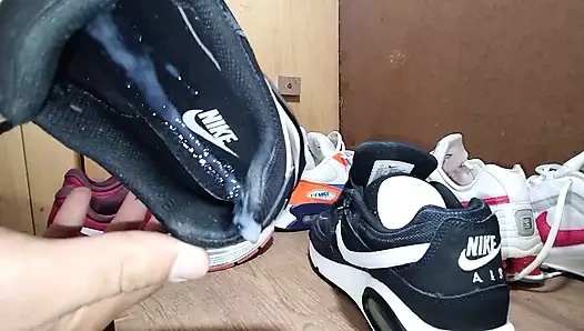 Nike Air Max Komutu Büyük Boşalma
