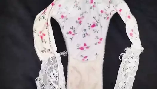 Cum üzerinde külot 14