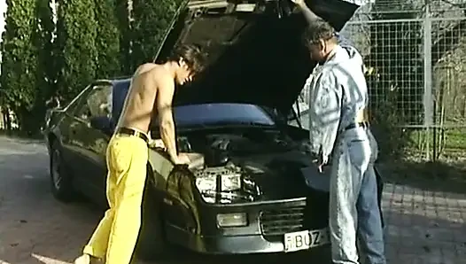 Almanya'dan anal seks seven bu sürtüğü izle