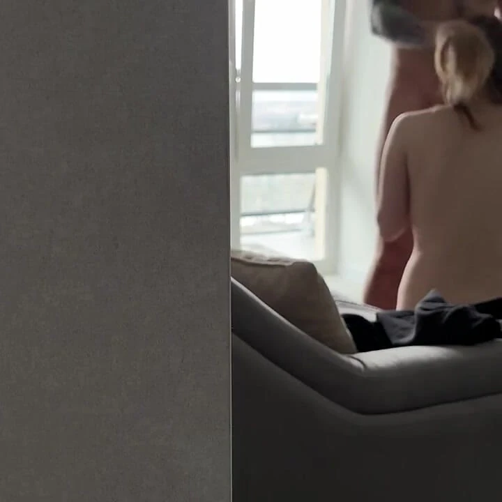 Zorba ve üvey anne üvey oğlunu küçük yarakla aşağılıyor